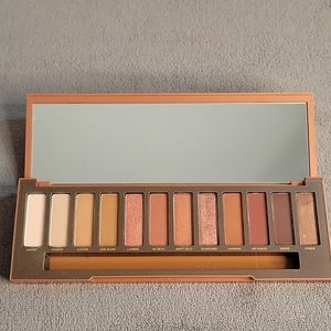 Urban Decay Naked Heat palette